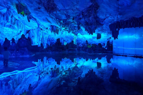 Guilin: Reed Flute Cave & Yangshuo Rafting Private Day Tour Guilin: Reed Flute Cave and Yangshuo Rafting No Tour Guide