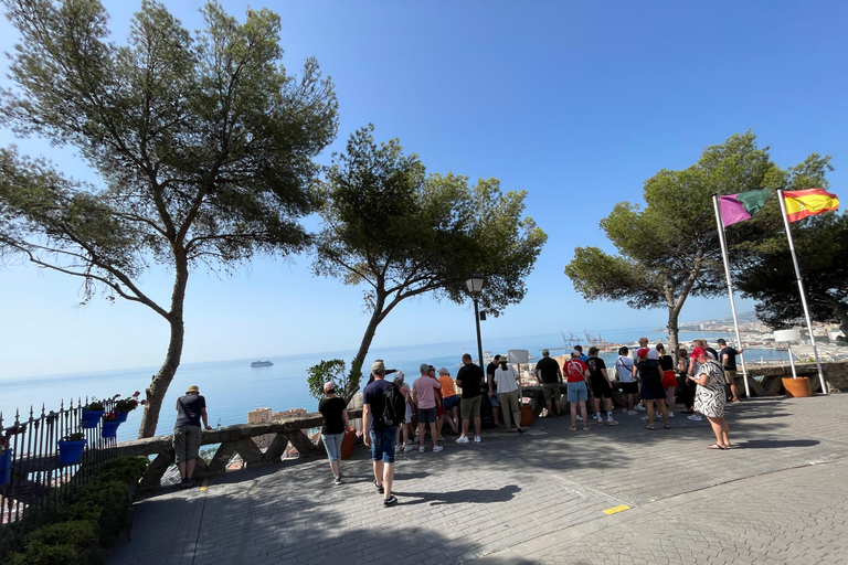 Málaga: E-Bike Tour to Treasure Cave + Coast Line