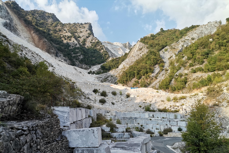 Carrara Marble-Day-Tour - diversão, música e degustação de alimentosCARRARA-Marble &amp; Music - Traslado de La Spezia incluído