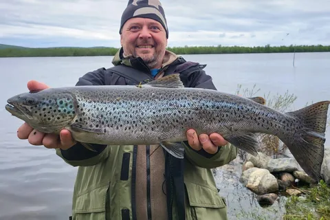 Lapland: Guided Fishing Trip
