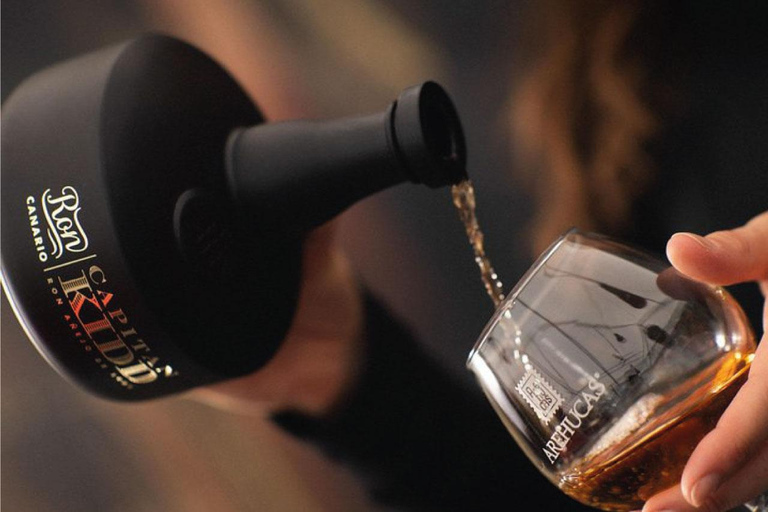 Visite guidée de la distillerie Ron ArehucasVisite guidée en allemand