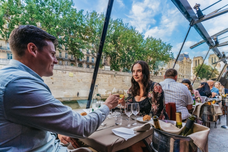 Paris : dîner-croisière sur la SeineParis : dîner croisière de 2,5 h - Service Premier