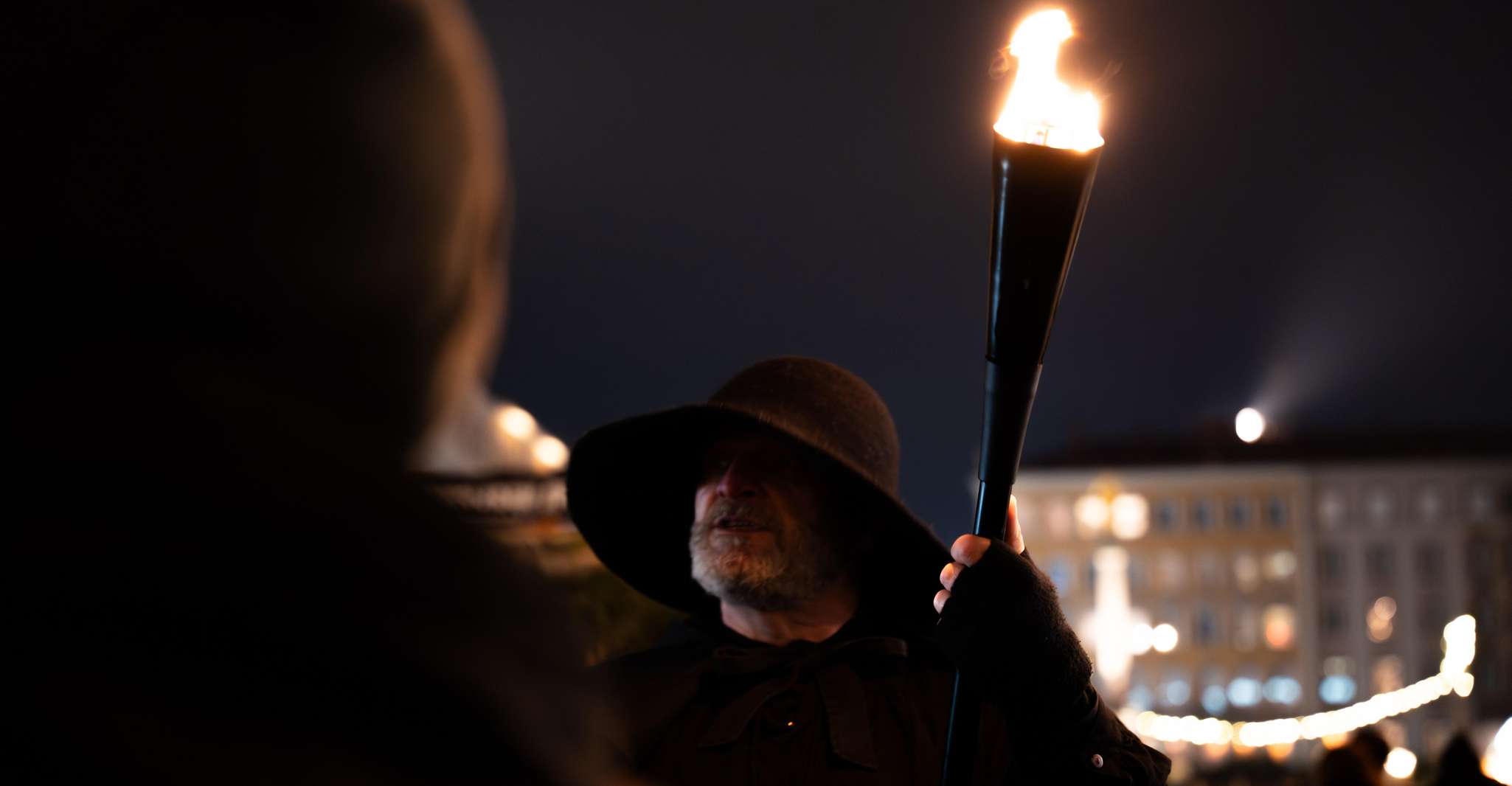 Munich: Night Watchman Torch Tour in German photo 4