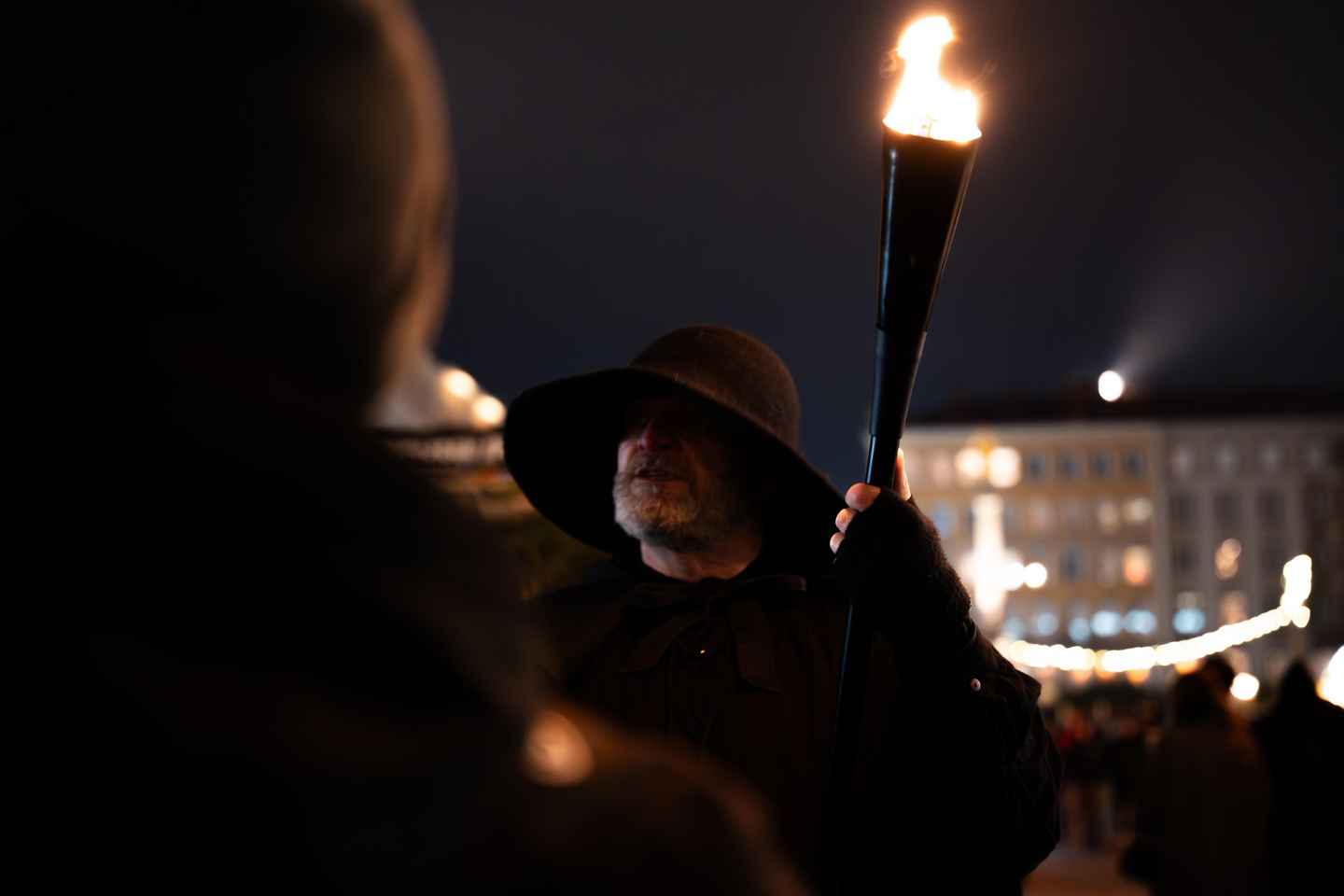 «Мюнхен: Ночной факельный тур с часовым»
