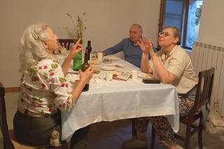 Castel di Ieri: Evening Tour with Local Food Tasting