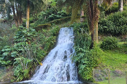 Northeast: Tour of Unspoiled Nature and Ribeira dos Caldeirões Northeast: Tour of Untouched Nature and Ribeira dos Caldeirões