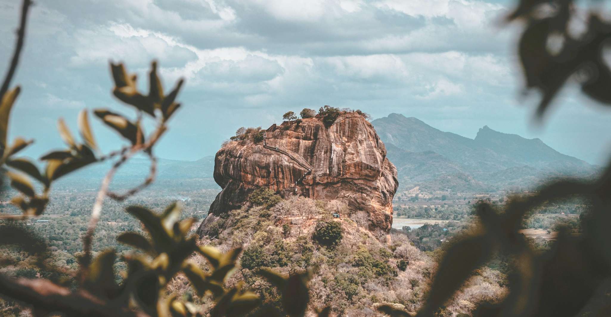 Sigiriya Rock Fortress Day Tour - Housity