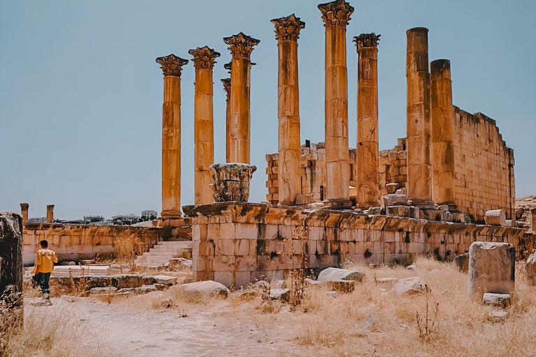 Au départ d&#039;Amman : visite d&#039;une jounée - Jerash et la mer Morte.circuit avec transport uniquement