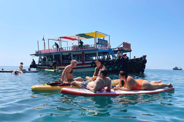 Nha Trang: Coral Reef Snorkeling and Floating Bar Party Join-in Tour & Mud Bath Experiences