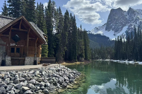 Lake Louise, Moraine Lake, Emerald - Banff, Canmore, Calgary 7:45 Delta Downtown Calgary Pickup
