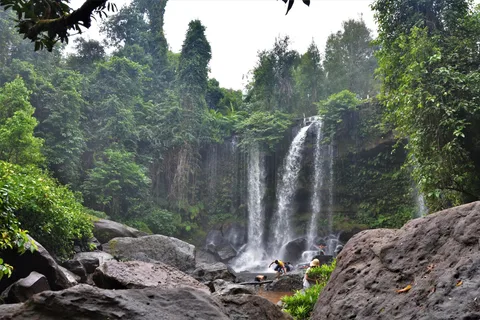 SiemReap: Private Kulen Waterfall w/ German or English Guide