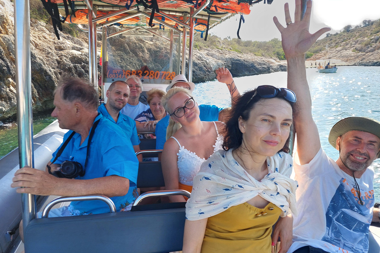 Boottocht vanuit Portocolom naar het natuurgebied Cala VarquesBoottocht van Portocolom naar het natuurgebied Cala Varques