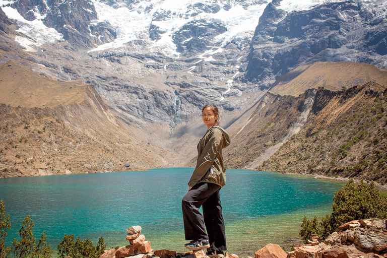 Cusco: Humantay Lagoon with Breakfast and Buffet Lunch