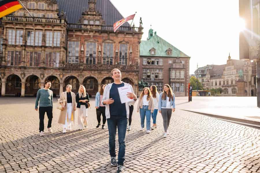 Bremen: Stadtführung durch die Innenstadt Geführte Stadttour. Foto: GetYourGuide Bremen: Stadtführung durch die Innenstadt Geführte Stadttour. Foto: GetYourGuide