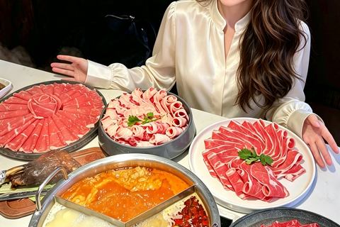 Chicago: Chinatown Walking Tour with Hot Pot Lunch