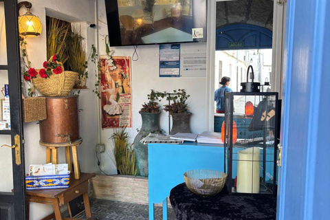 Córdoba Walking Tour: Experience the Passion of Flamenco