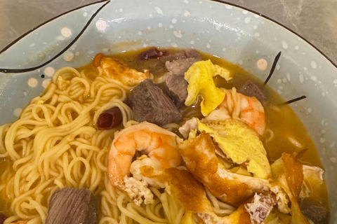 Guangzhou: Evening Food Tour with Private Guided tour