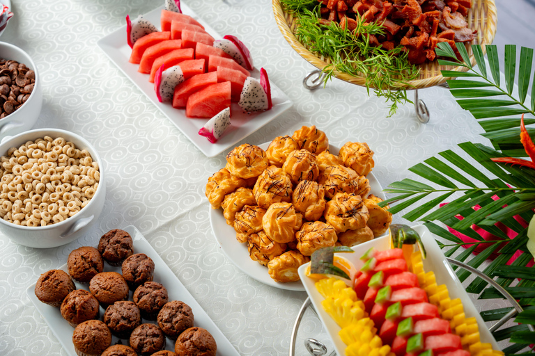 2-Day Peaceful in Bai Tu Long Bay with Luxury Cruise