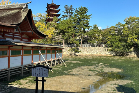 Hiroshima &amp; Miyajima UNESCO 1 dag bustourVanaf JR Hiroshima Station (zonder lunch)