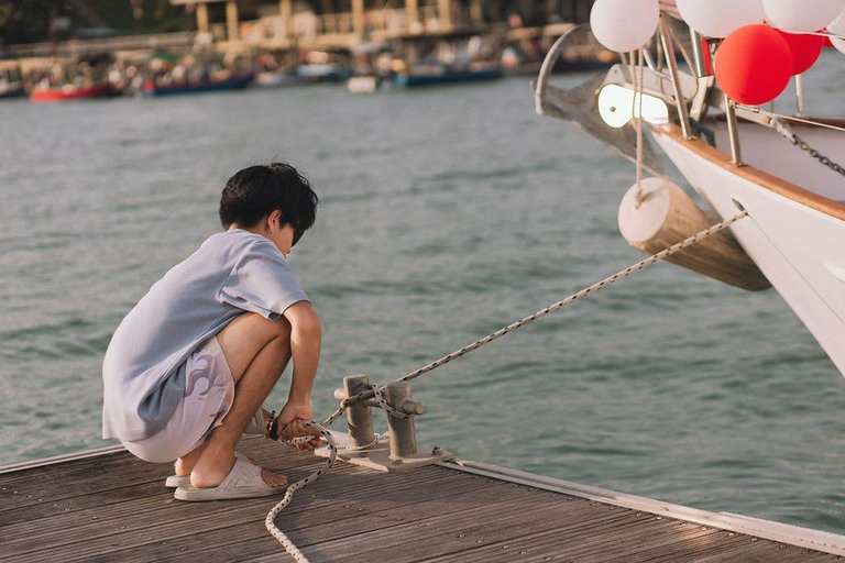 Penang: Private Romantic Sunset Cruise with Penang Bridge 4 Hours Private Romantic Cruise