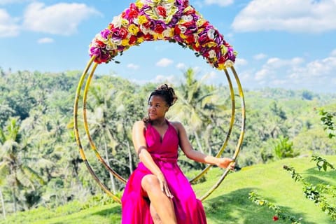 Bali: Solo Traveler Tour with Ubud or East Bali Itinerary