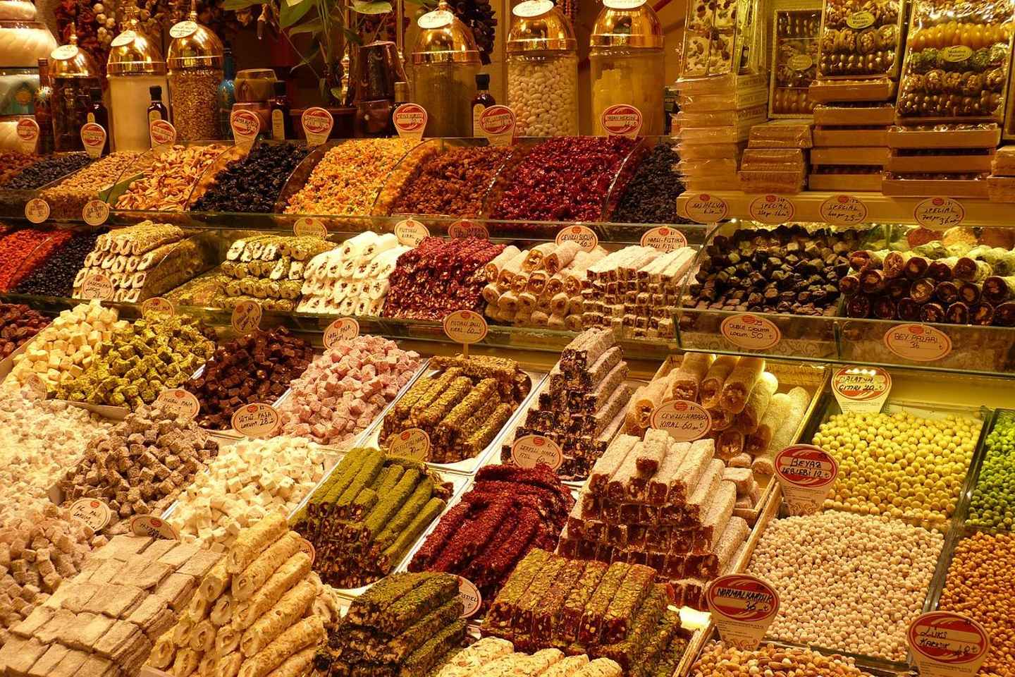 Istanbul: Traditional Street Food Tour - Istanbul: Traditional Street Food Tour