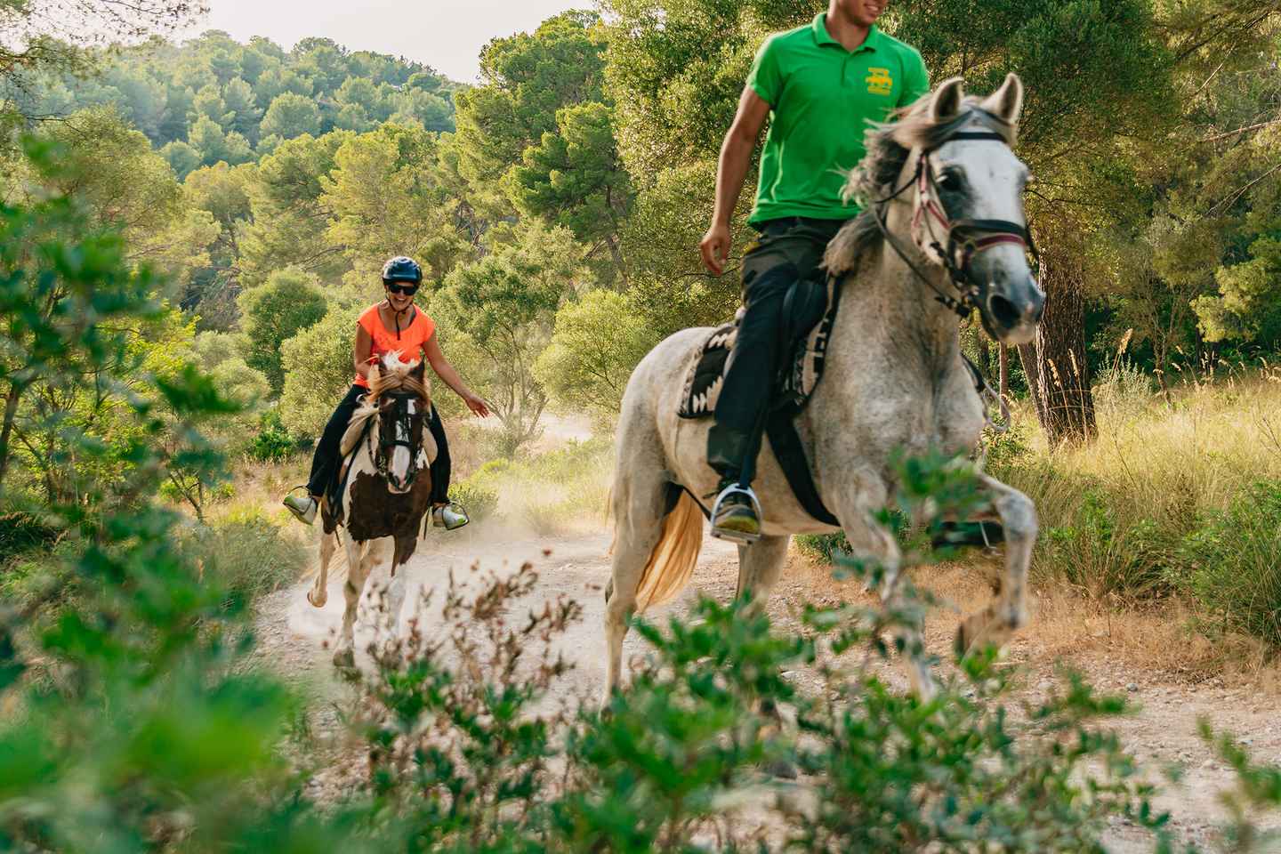 Mallorca: Horseback Riding Experience with Food Options