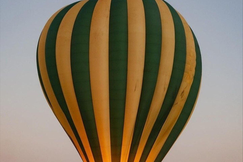 Serengeti: 3-Day Migration Safari with Hot Air Balloon Ride