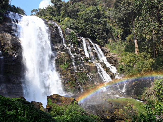 Chiang Mai: Doi Inthanon & Wachirathan Waterfall Tour