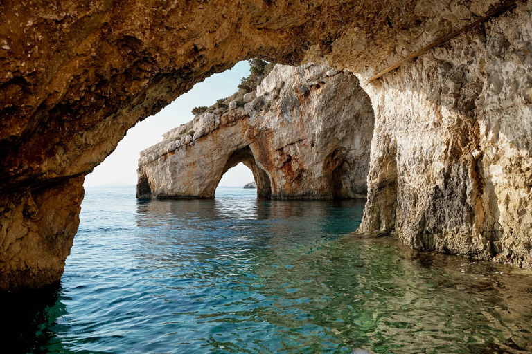 Zakynthos: Shipwreck Beach and Blue Caves Boat Tour Zakynthos: Shipwreck Beach and Blue Caves Boat Tour