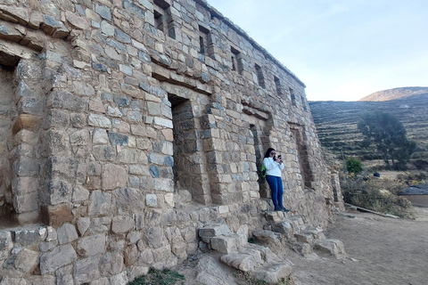 Privates Andenabenteuer: La Paz – Copacabana – Isla del Sol (1 Tag)Privates Andenabenteuer: La Paz - Copacabana - Isla del Sol (1 Tag)