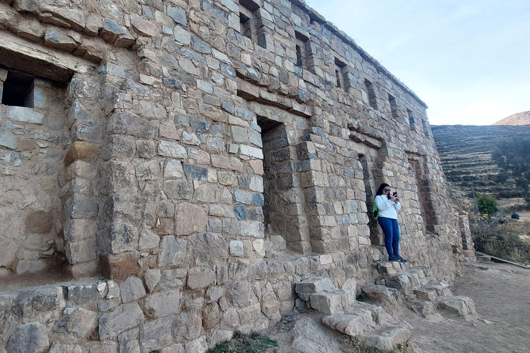 Privates Andenabenteuer: La Paz – Copacabana – Isla del Sol (1 Tag)Privates Andenabenteuer: La Paz - Copacabana - Isla del Sol (1 Tag)