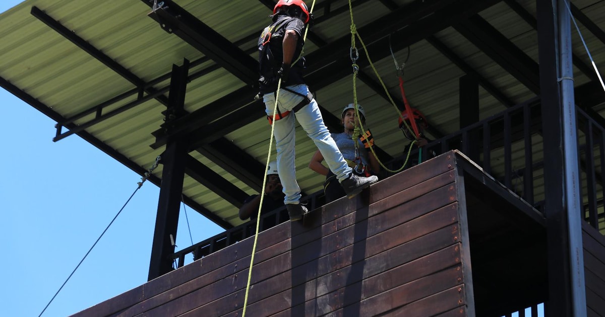 Tower Rappelling in Ella | GetYourGuide