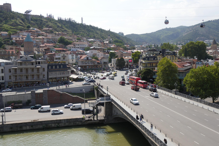 Tbilisi: 5-Day Guided Tour with Wine Tasting and Transfers