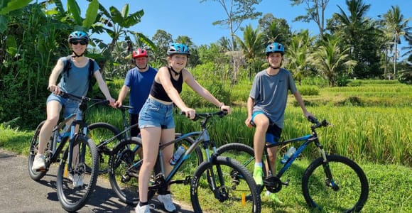 Ubud: Downhill Cycling with Volcano, Rice Terraces, and Meal