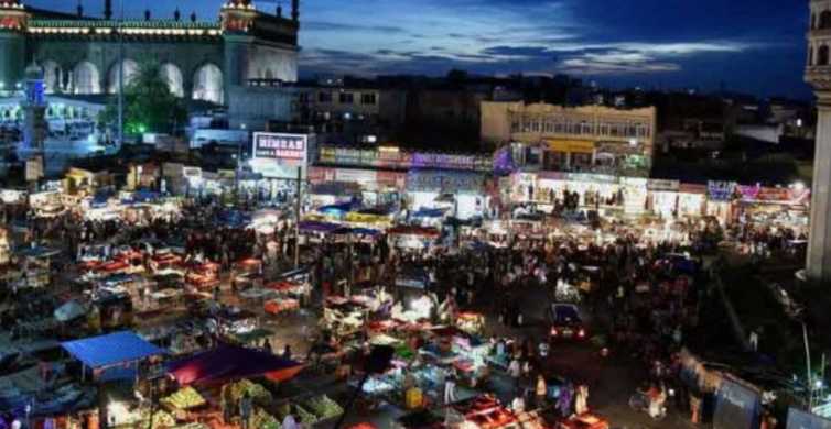 Passeggiata notturna a Hyderabad (tour guidato a piedi di 2 ore)