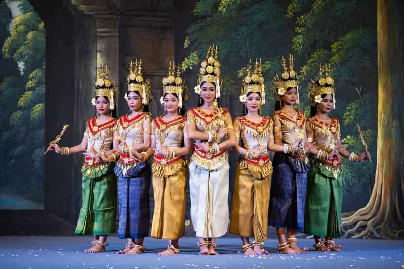Apsara-voorstelling inclusief diner en ophalen bij het hotel