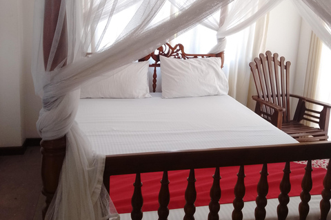 Galle: Jewelry Making Masterclass & Heritage Stay