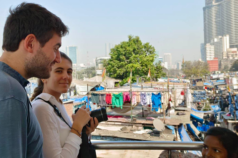 Mumbai: tour panoramico privato e tour dei bassifondi con un abitante del luogo