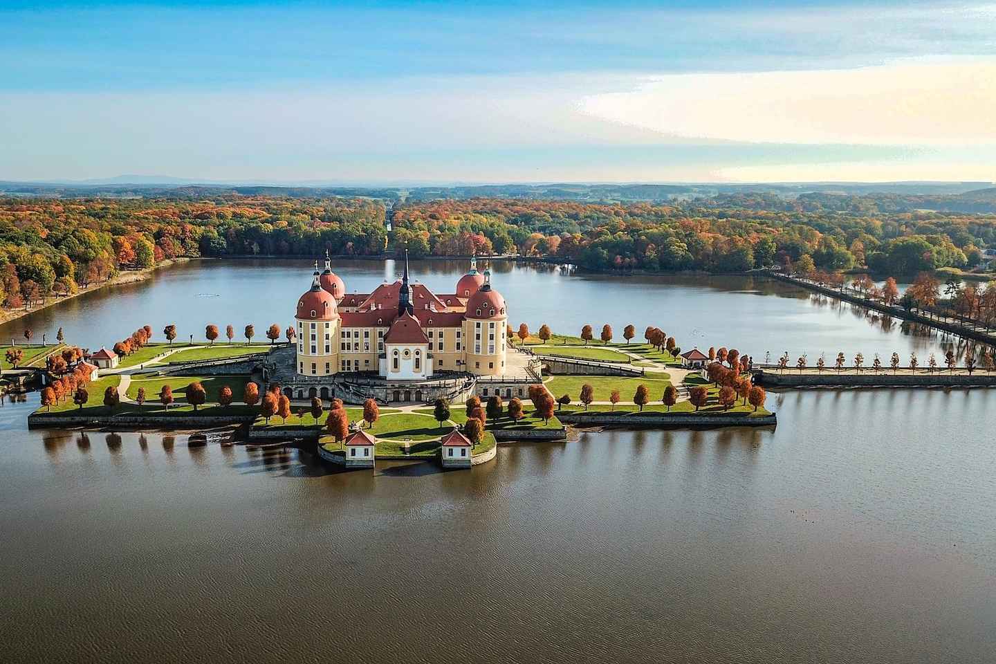 Viaggio Privato da Praga a Dresda con Tappe a Moritzburg e Meissen