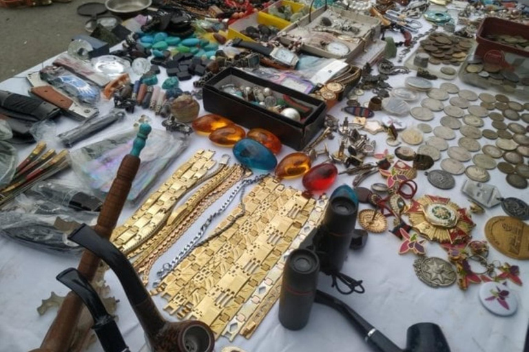 Baku's Hidden Treasure: Sabunçu Flea Market and Soviet Nostalgia