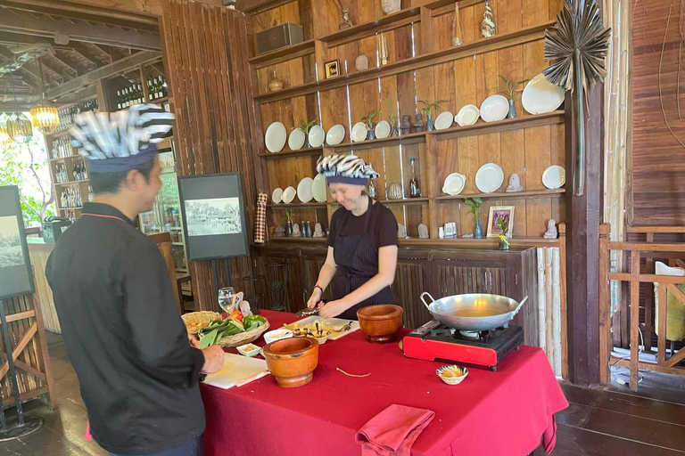 Siem Reap: Khmer traditionele kookles