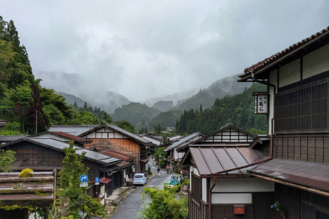 Nagoya: Shirakawa-go & Takayama Guided Day Trip