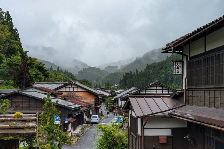 Nagoya: Shirakawa-go & Takayama Guided Day Trip