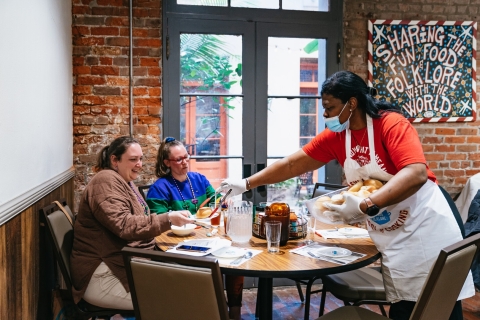 New Orleans Lunch & Lesson: Cours de cuisine cajun et créole14h Cours de démonstration et repas