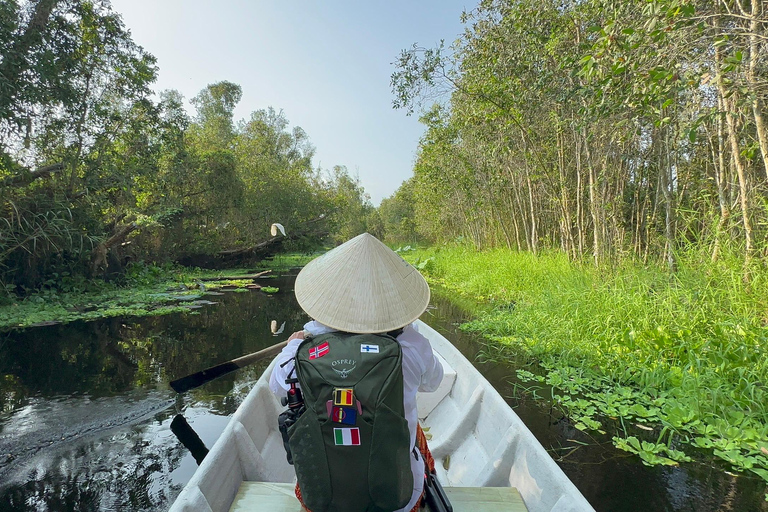 Ho Chi Minh: Cu Chi Tunnels &amp; Tan Lap Floating Village Tour