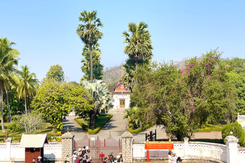 Luang Prabang: Almsgiving Ceremony and Kuang Si Falls Tour Private 1-2 pax