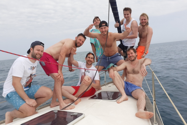 Sailing outings for bachelor parties, birthdays, etc.