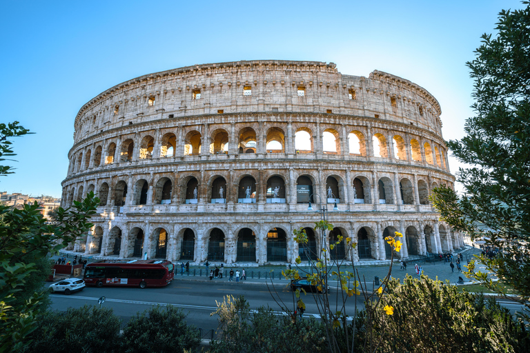 Rome: Colosseum Arena Premium Tour with Optional Underground Arena Floor Spanish Guided Tour – Small Group Experience