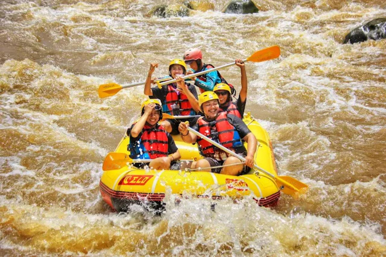 Nepal van Java Village & Elo River Rafting Tour
